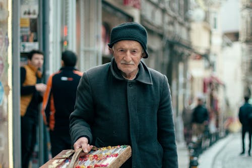 Foto d'estoc gratuïta de ancians, carrer, carreró