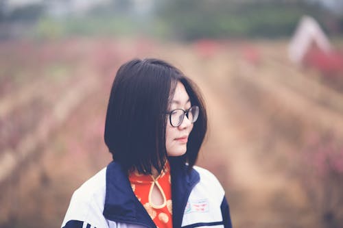 Gratis arkivbilde med asiatisk jente, asiatisk kvinne, briller