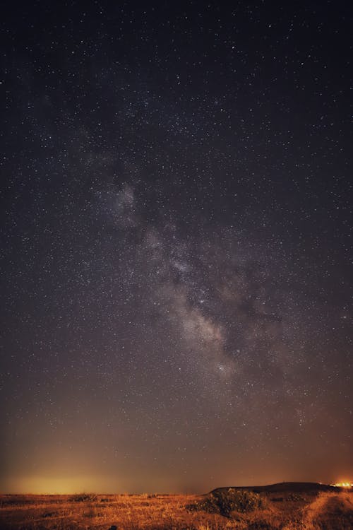 Ücretsiz dikey atış, gece gökyüzü, ünlüler içeren Ücretsiz stok fotoğraf Stok Fotoğraflar