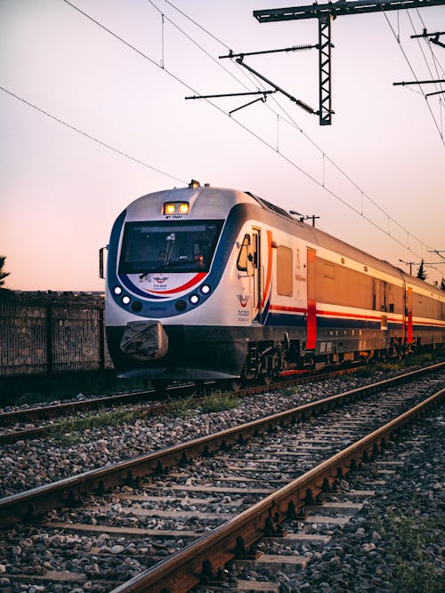 Kostnadsfri bild av järnvägar, järnvägsspår, kollektivtrafik