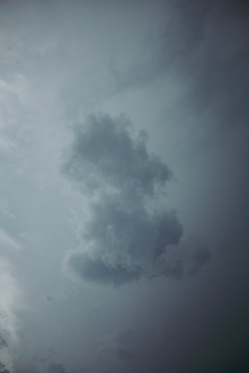 Foto stok gratis Abu-abu, angin ribut, awan
