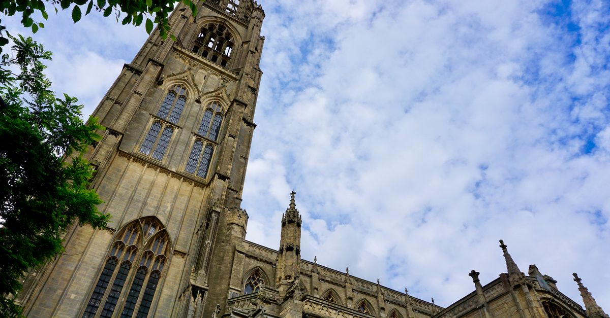 Église Saint Pierre : Guide Visite 2026
