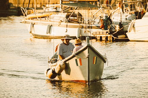 Δωρεάν στοκ φωτογραφιών με αλιεία, άνδρες, βάρκα