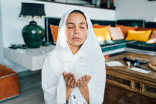 Fotobanka s bezplatnými fotkami na tému Ážijčanka, hidžáb, islam