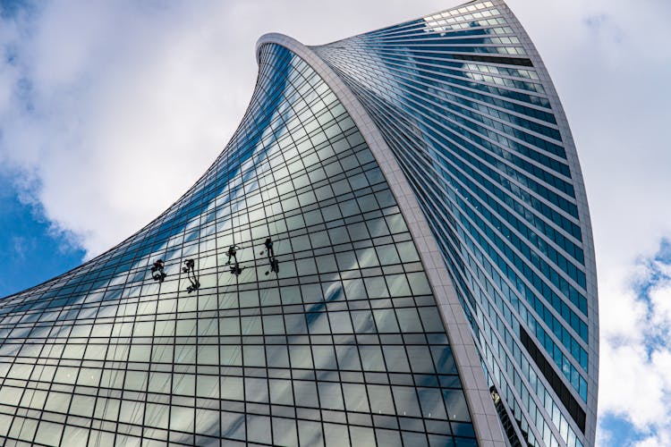 Professional Window Cleaners Cleaning The Evolution Tower