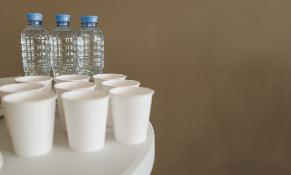 clean drinking water hygiene bottle