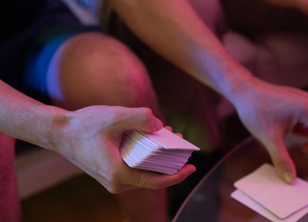 Online Casino: Spielautomaten und Live-Spiele im Überblick