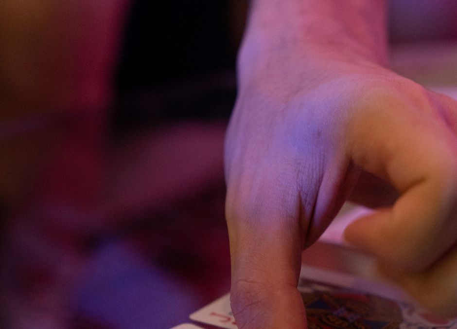 Online Casino: Spielautomaten und Live-Spiele im Überblick