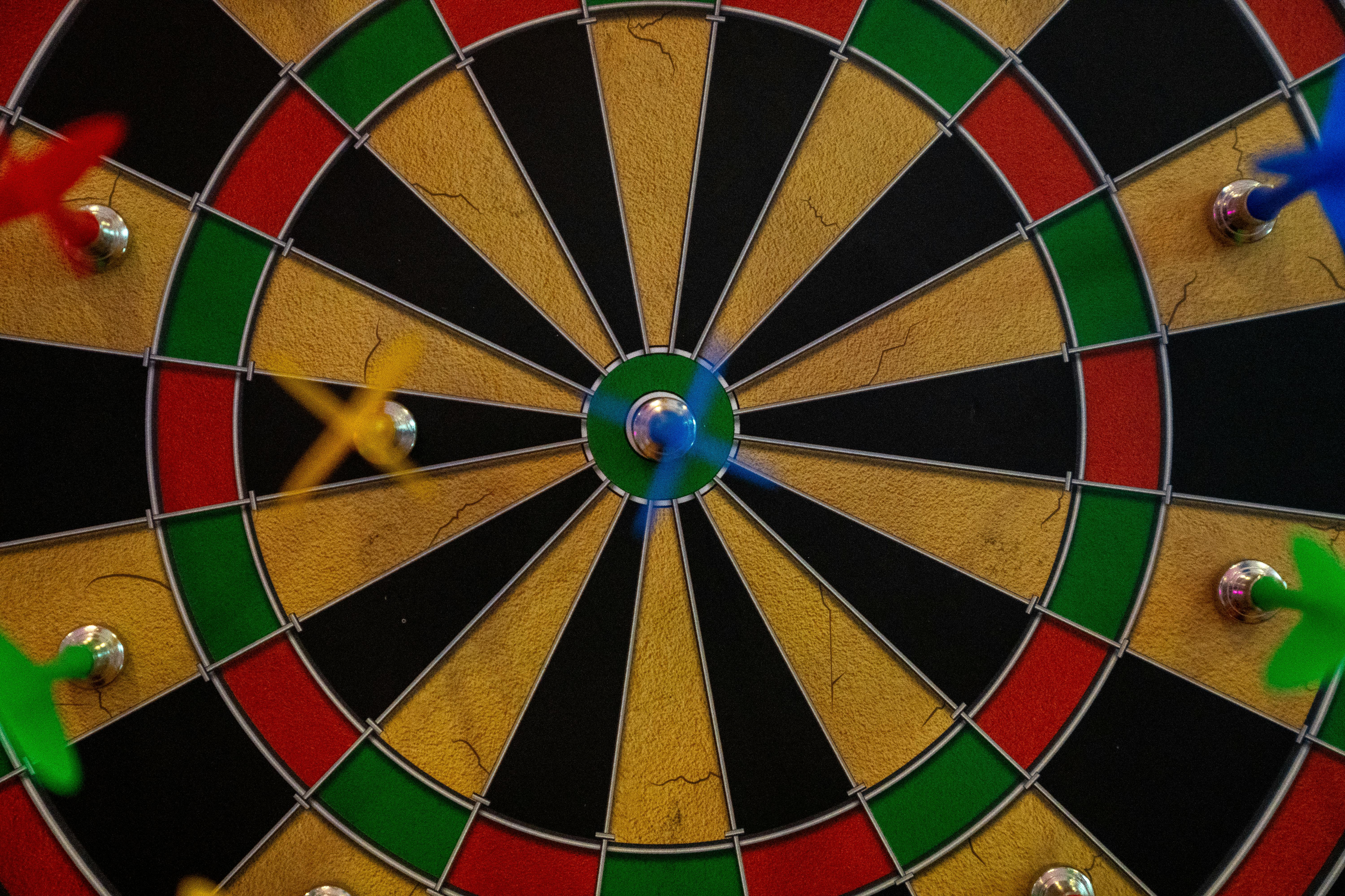 7+ Thousand Close Dart Board Royalty-Free Images, Stock Photos & Pictures