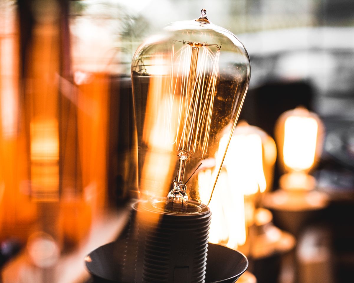 Wandspot met warme gloeilamp