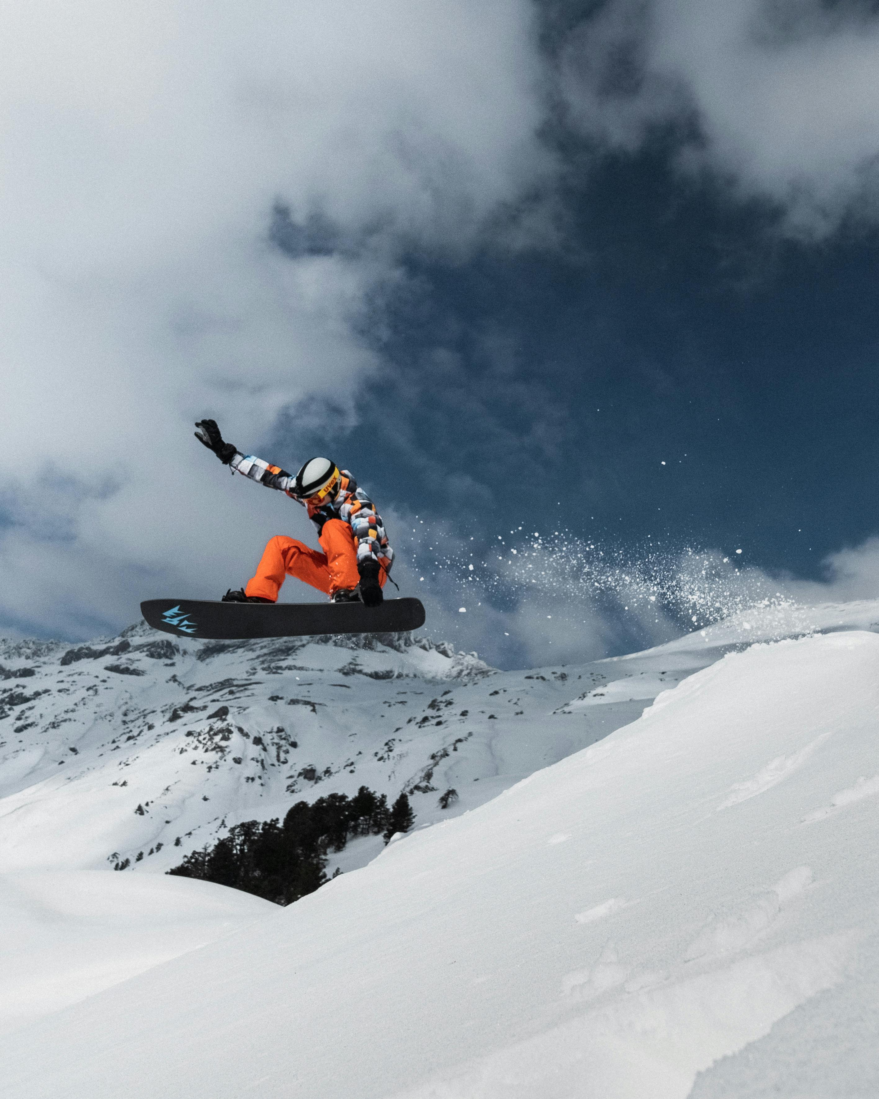 750 Snowboard Pictures HD  Download Free Images on Unsplash
