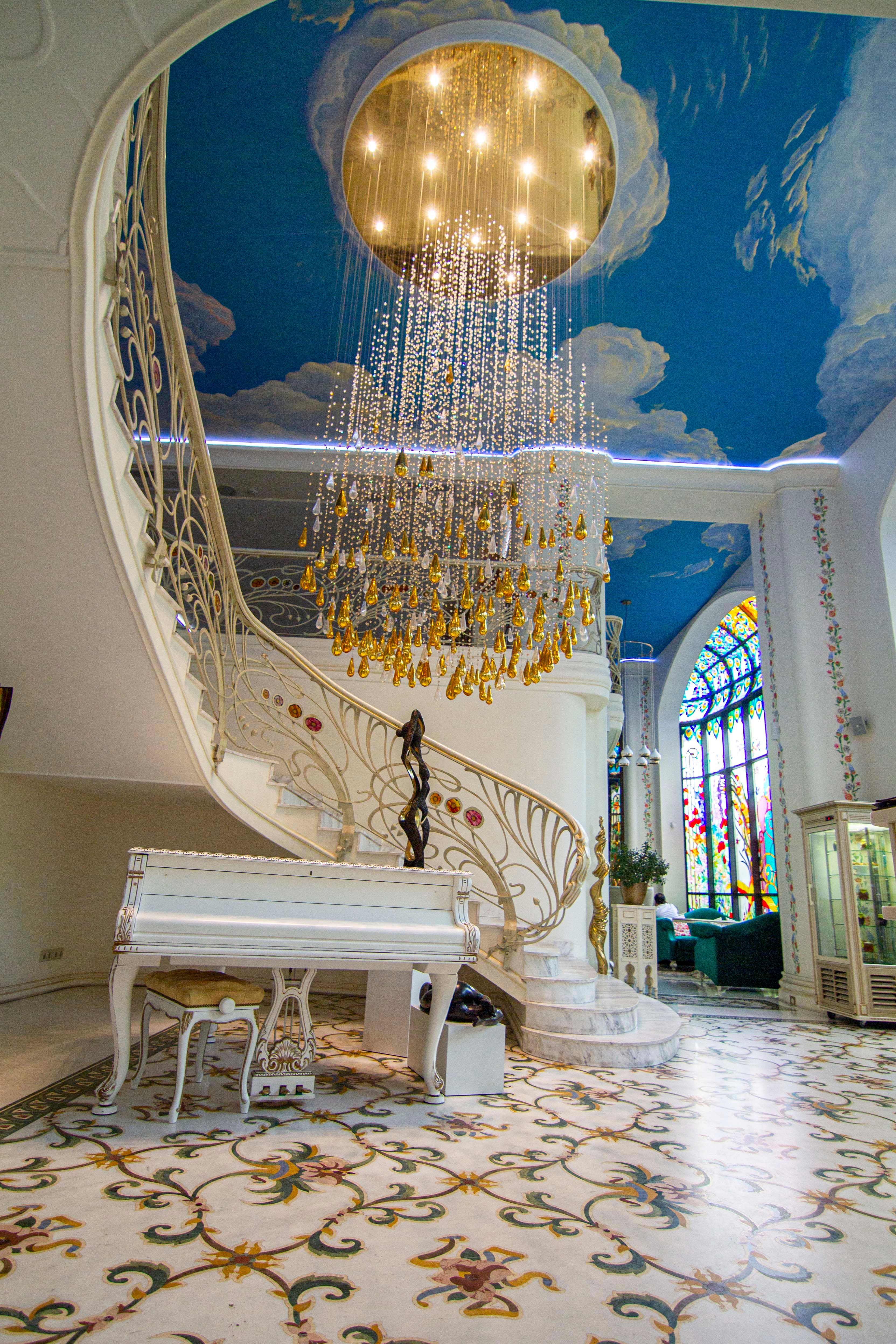 Piano, Staircase and Chandelier in Art Nouveau Interior · Free Stock Photo