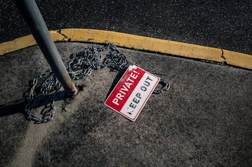 Foto profissional grátis de alerta, rua, sinalização