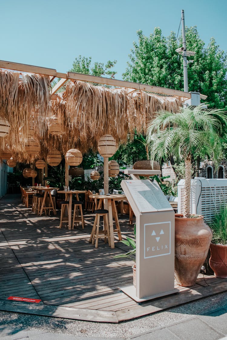 Straw Decor At A Restaurant Outdoor Seating 