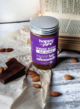 Dark Chocolate + Almonds + Sea Salt Dark Chocolate + Almonds + Sea Salt Almond Butter Protein Bars — kidney-friendly food