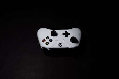 A White Xbox One Game Controller