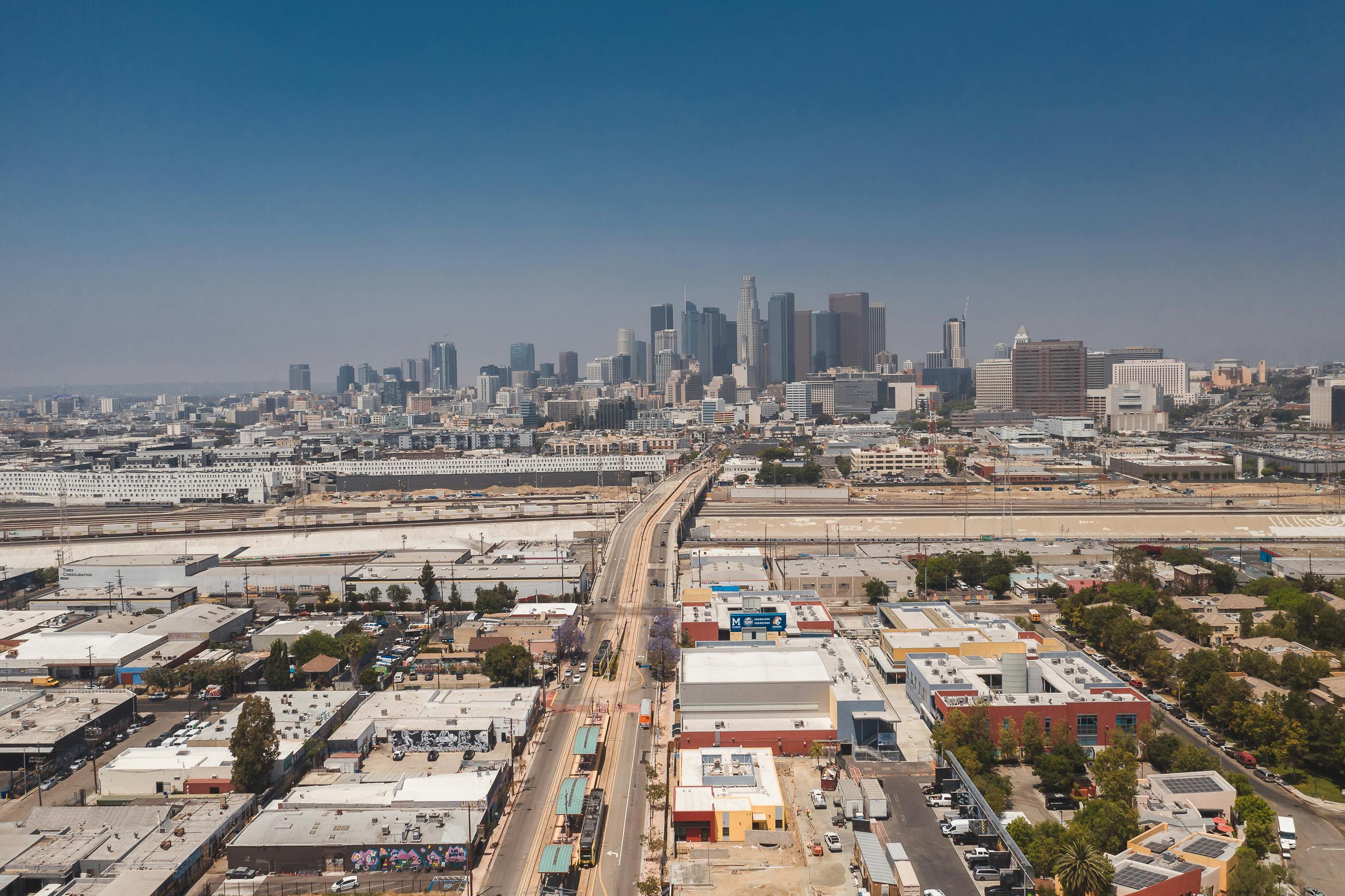 scenic view of the high rise building in los angeles