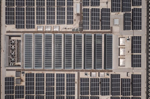 бесплатная Бесплатное стоковое фото с Аэрофотосъемка, возобновляемый источник энергии, крыша Стоковое фото