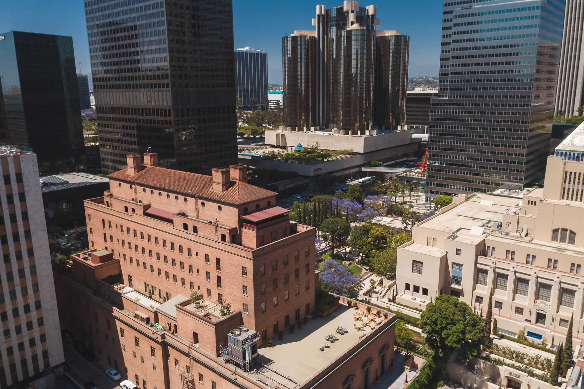 LA Mayoral Candidate Odds Shift as Ballot Counting Continues