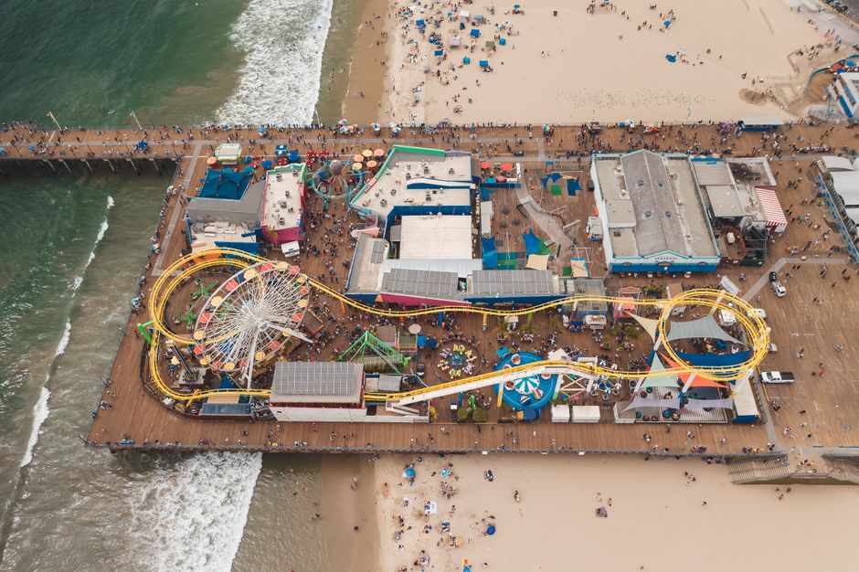 Santa Monica pier crowd