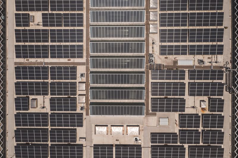 The Complete Guide to KPLC Net Metering for Commercial Solar in Kenya