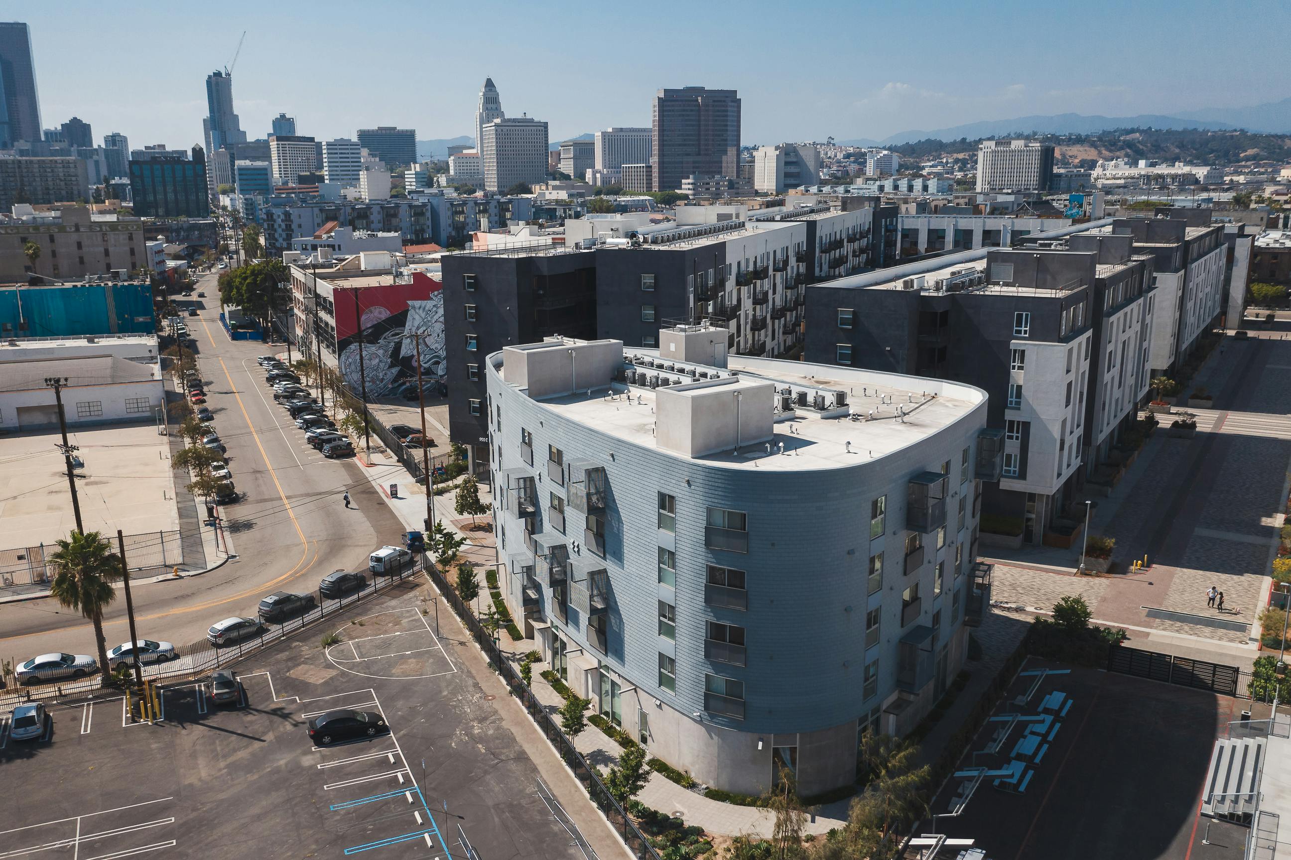 high-rise-buildings-in-los-angeles-free-stock-photo