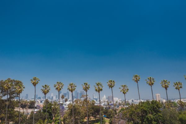 Non-stop return flights to Los Angeles from Barcelona from €381