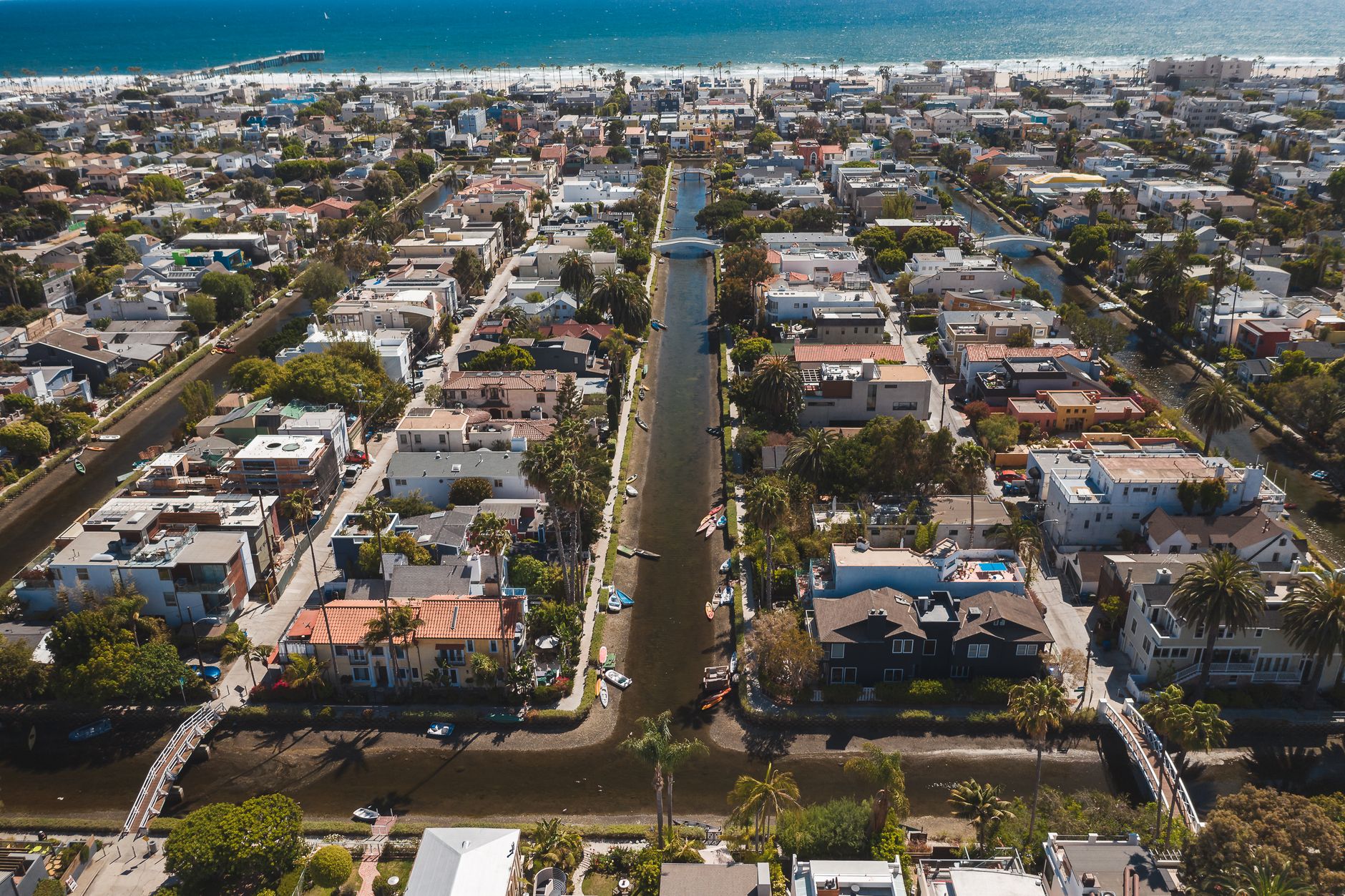 AI Forges New Paths in LA Real Estate Amid a Tech Transformation AI Forges New Paths in LA Real Estate Amid a Tech Transformation
