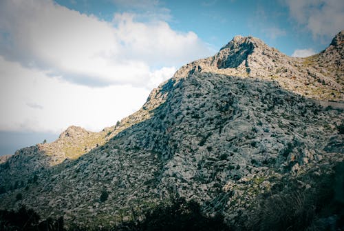 Бесплатное стоковое фото с геологическое образование, горный пик, на открытом воздухе