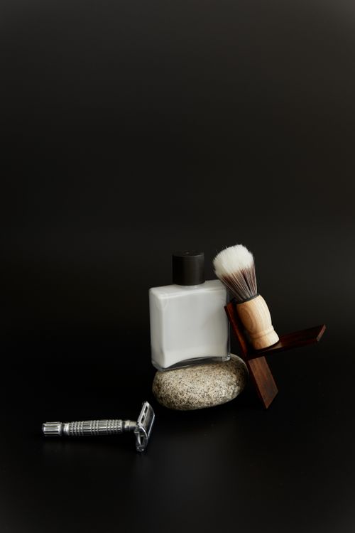 Still Life with Elegant Shaving Kit · Free Stock Photo