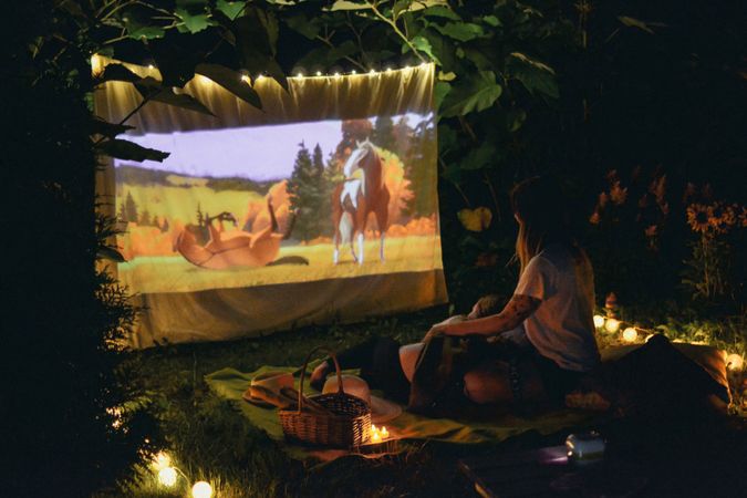 Best Outdoor Projectors Under $300 (2026) – Bright, Reliable Picks for Budget Movie Nights