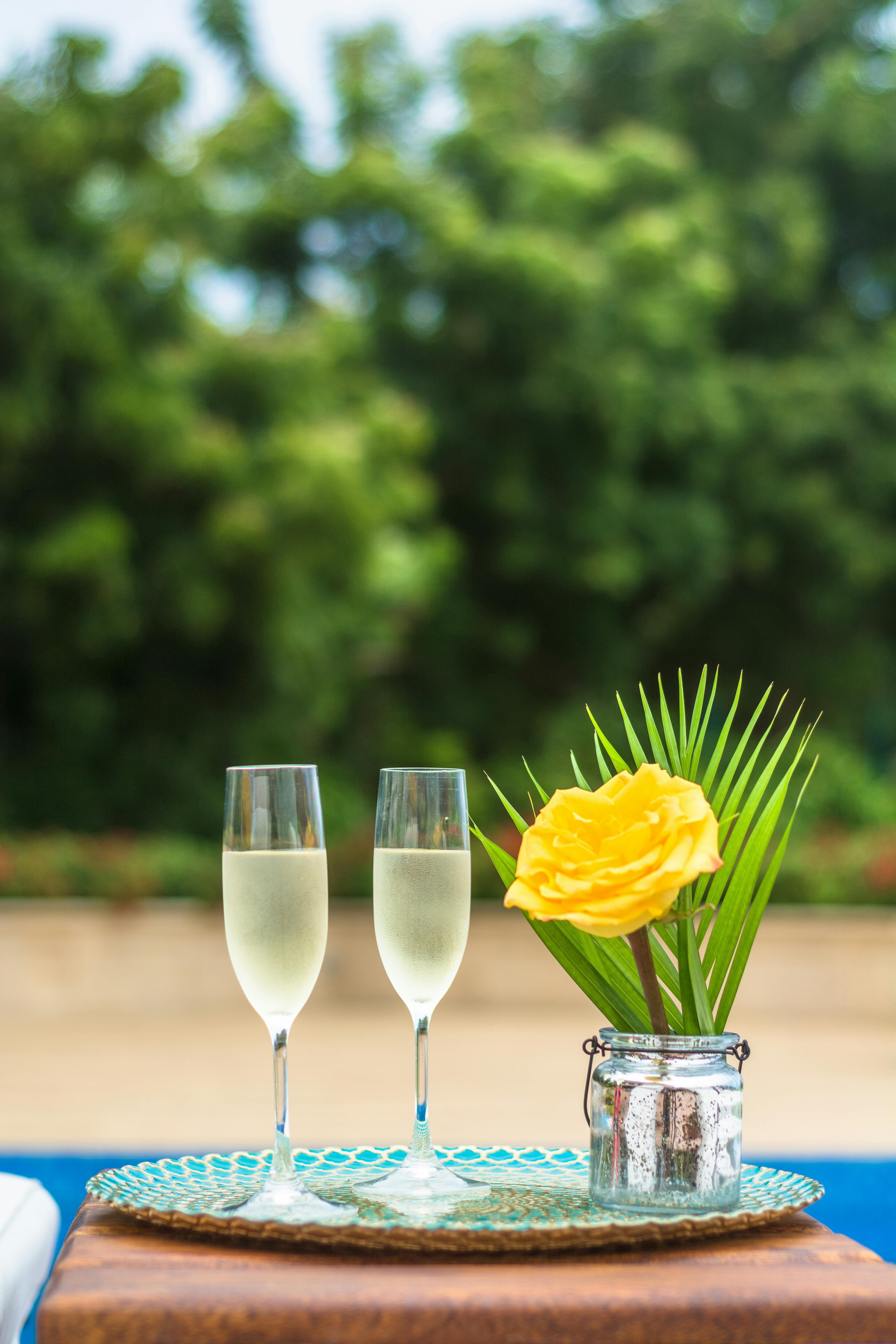 6+ Thousand Champagne Flute Glass Splash Royalty-Free Images, Stock Photos  & Pictures