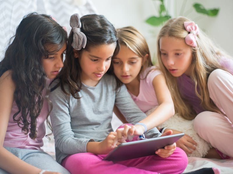 Enfants et écrans: le risque cardiaque enfin dévoilé (étude 2025)