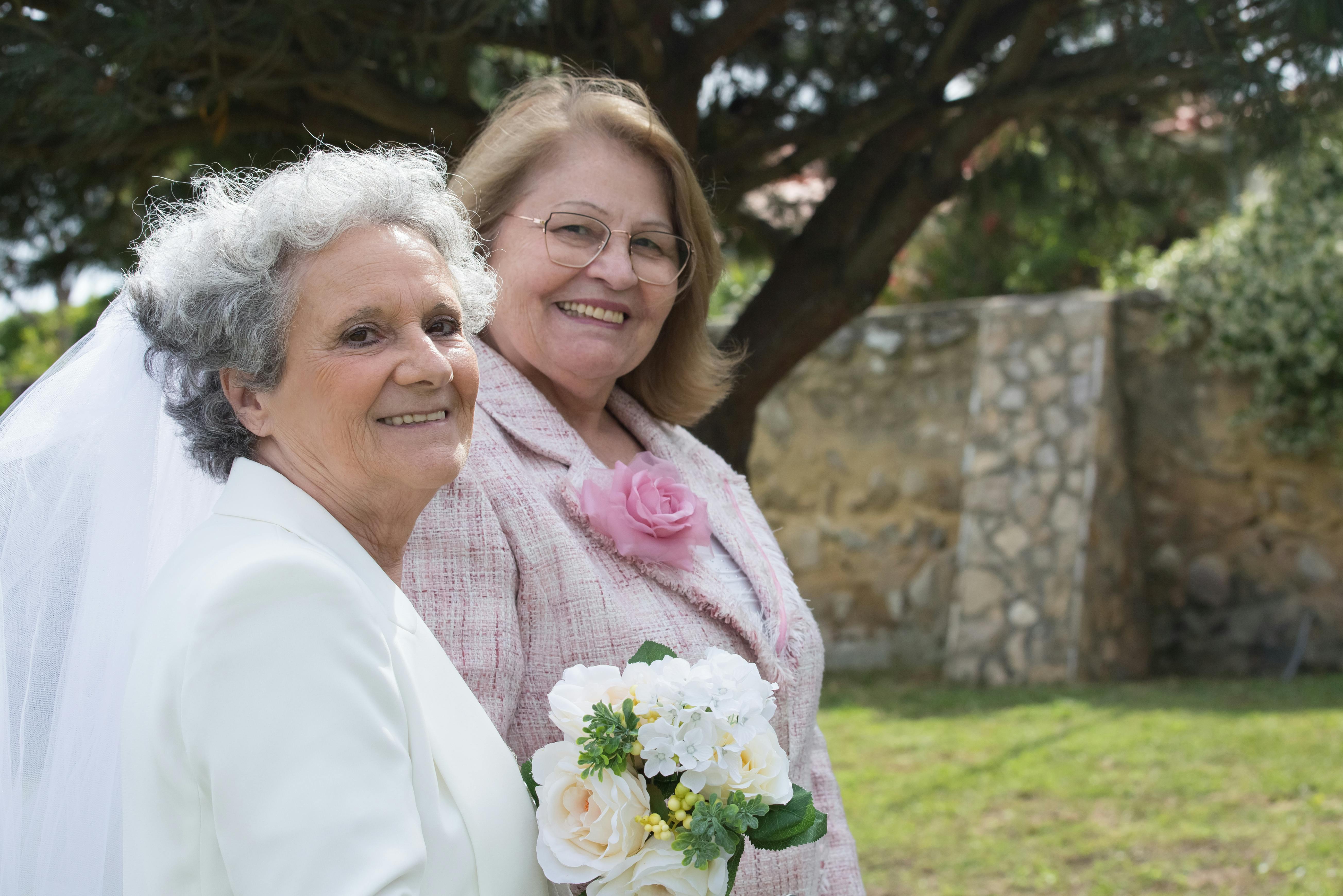 bride holding with bouquet