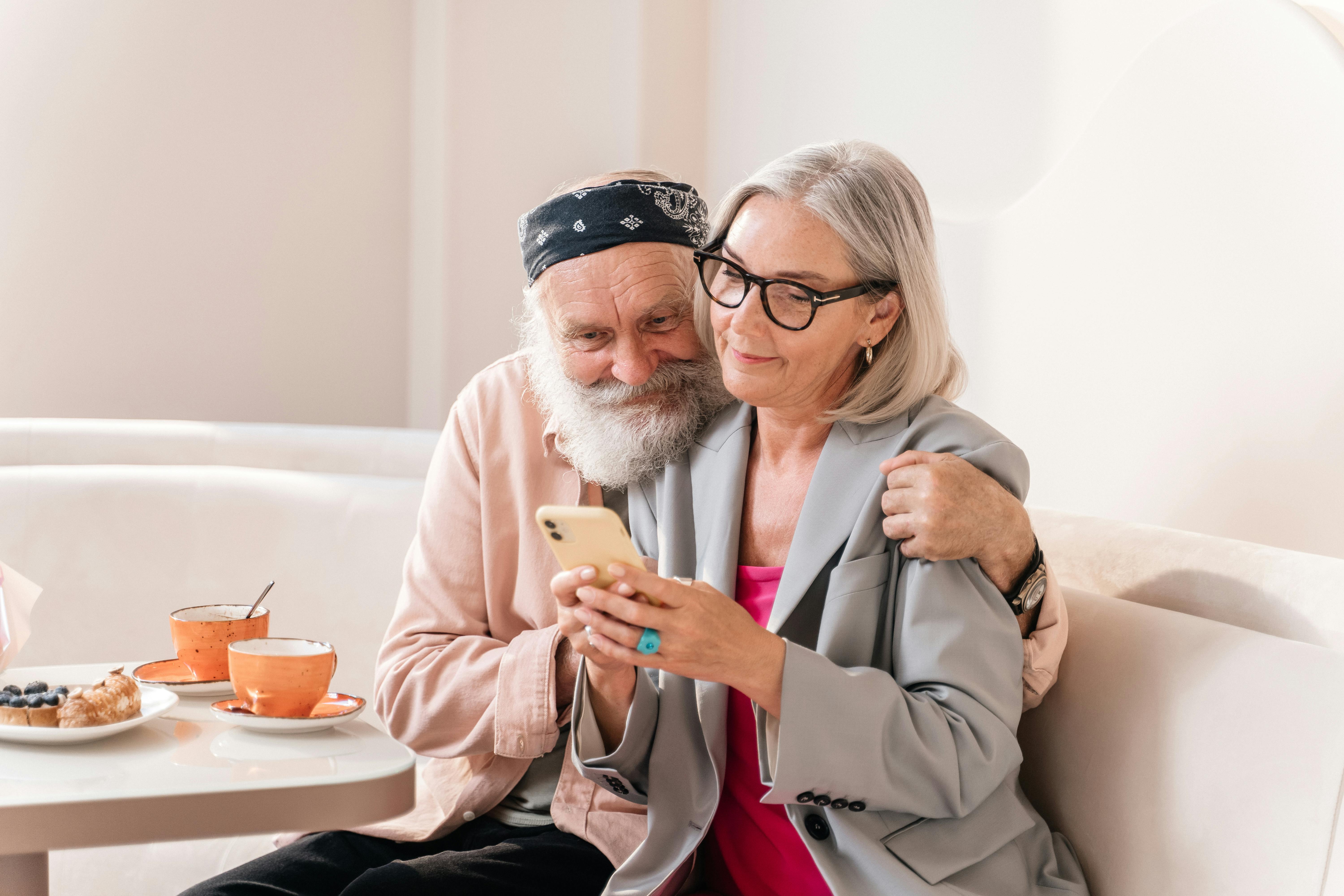 Data visualization and analytics on computer screens