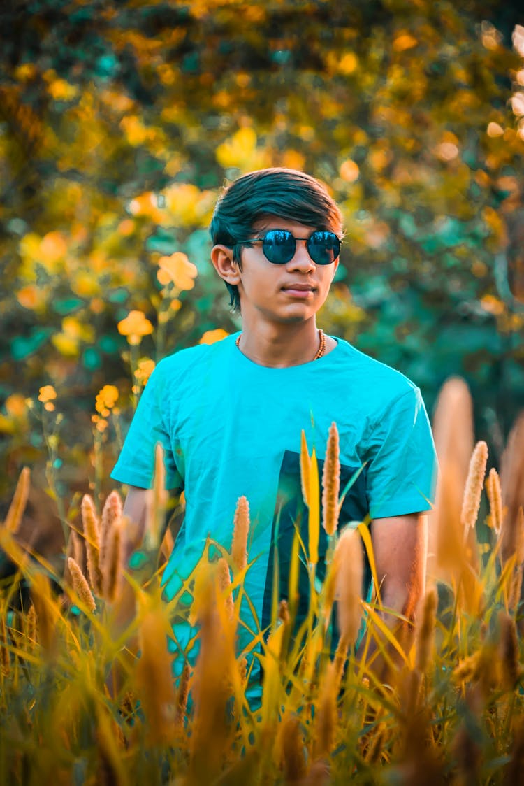 Man Wearing Blue Crew-neck T-shirt