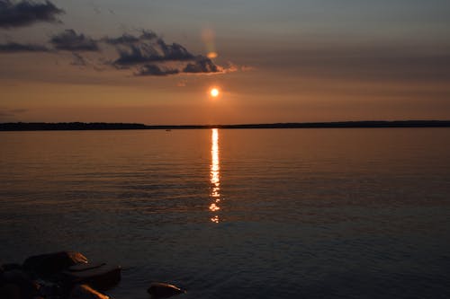 Free stock photo of beautiful sunset, lake, sun reflection