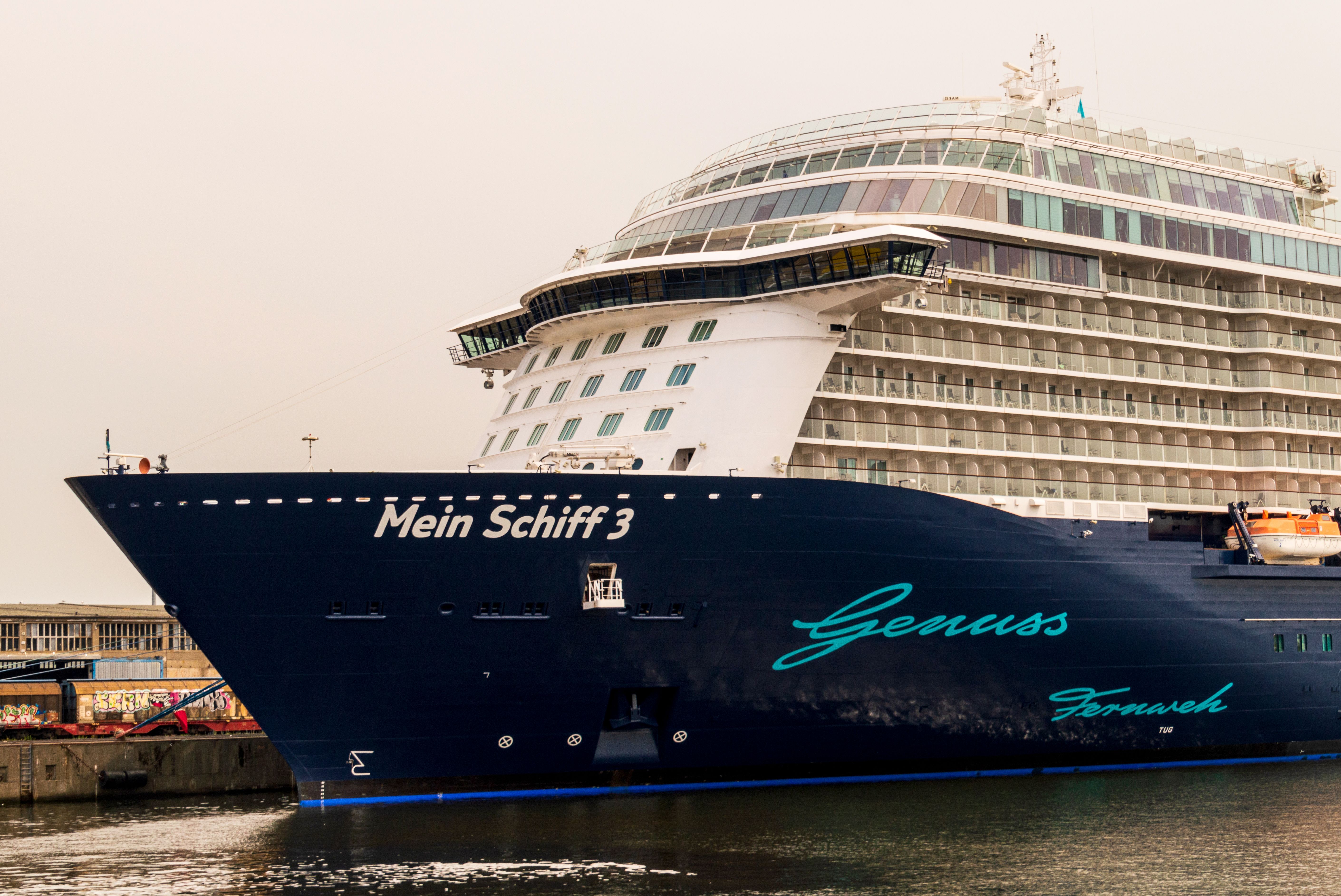 American cruise passenger, 88, dies after tumbling off pier on mobility scooter in Bahamas — Photo by Valentin Onu on Pexels