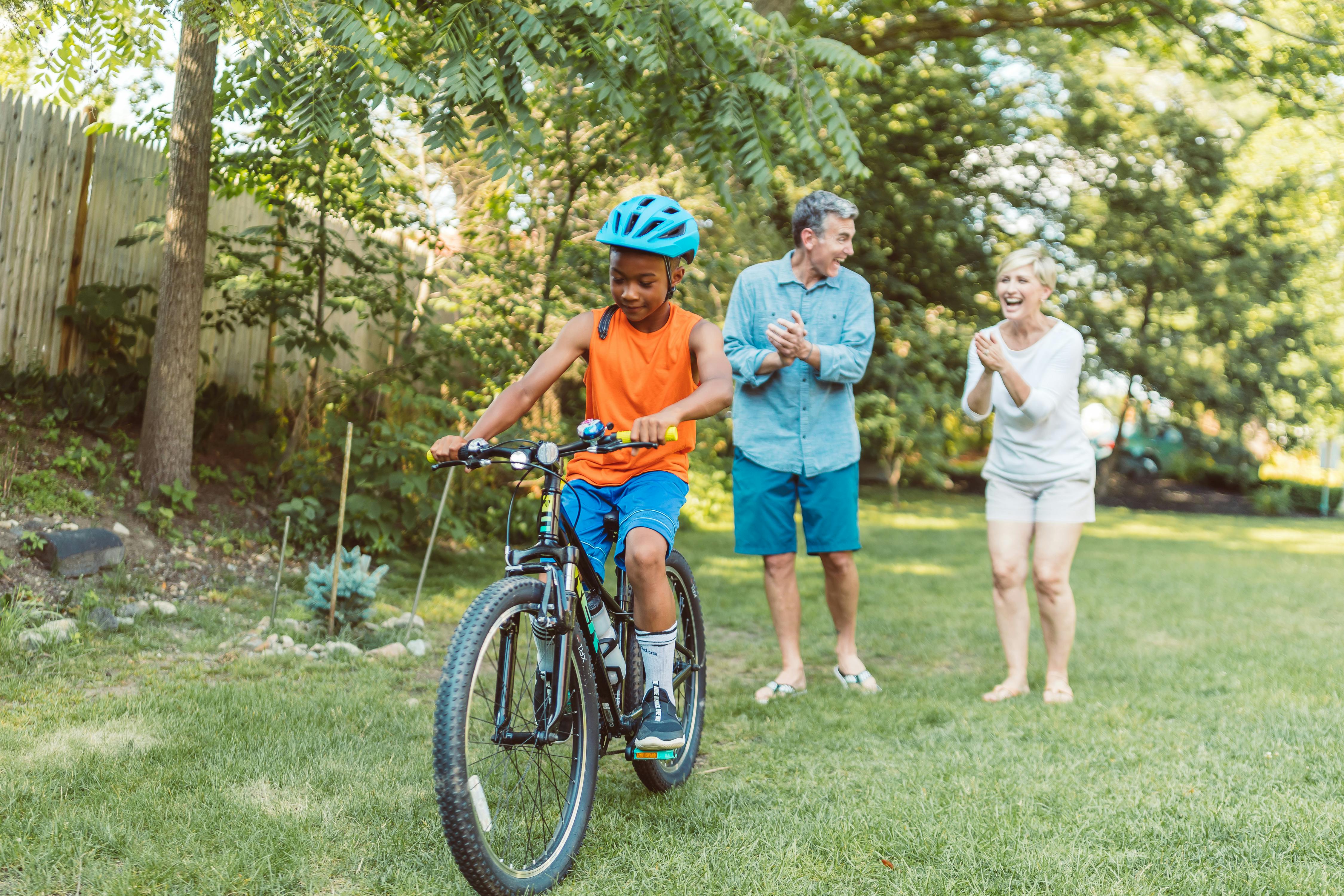 Charles Schwab Foundation supports new financial planning option — Photo by RDNE Stock project on Pexels