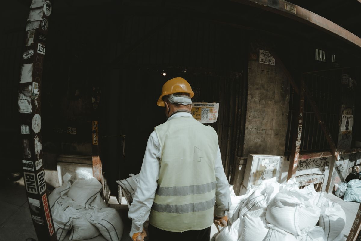 piano removals in Plean — Loaded properly: blankets, straps and a plan in Plean