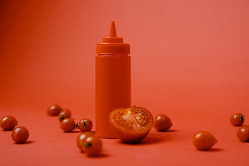 Gratis arkivbilde med cherry tomat, klem flasken, konseptuell