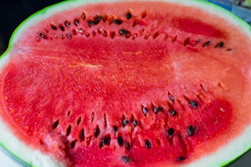 Nahaufnahmefoto Der Geschnittenen Wassermelone