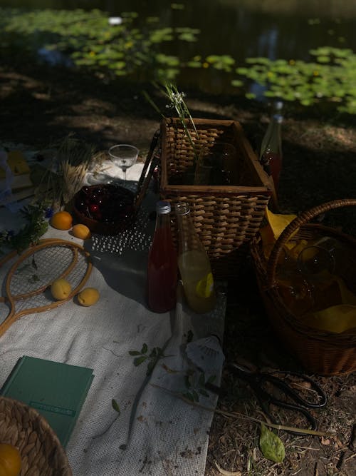 Fotobanka s bezplatnými fotkami na tému banket, fľaše, ovocie