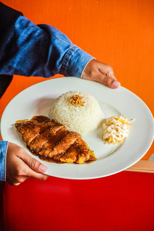 Make the best chicken fried steak with simply-recipes. A crispy, juicy main dish that is perfect for dinner. Get the recipe now.