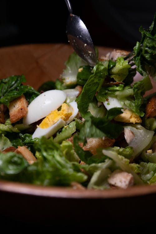 Free stock photo of boiled egg, caesar salad, croutons