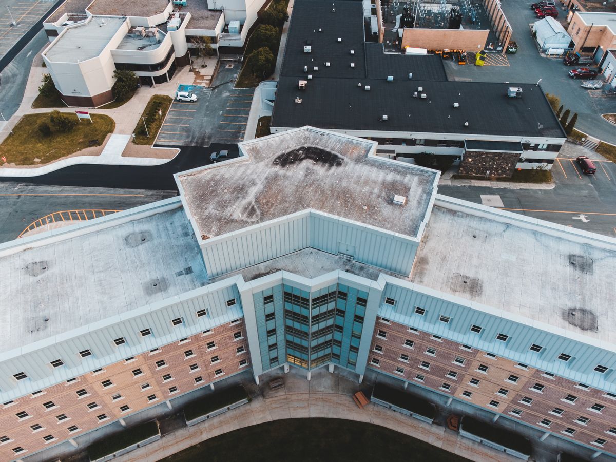 Explore your metal roofing options – geometric rooftop aerial