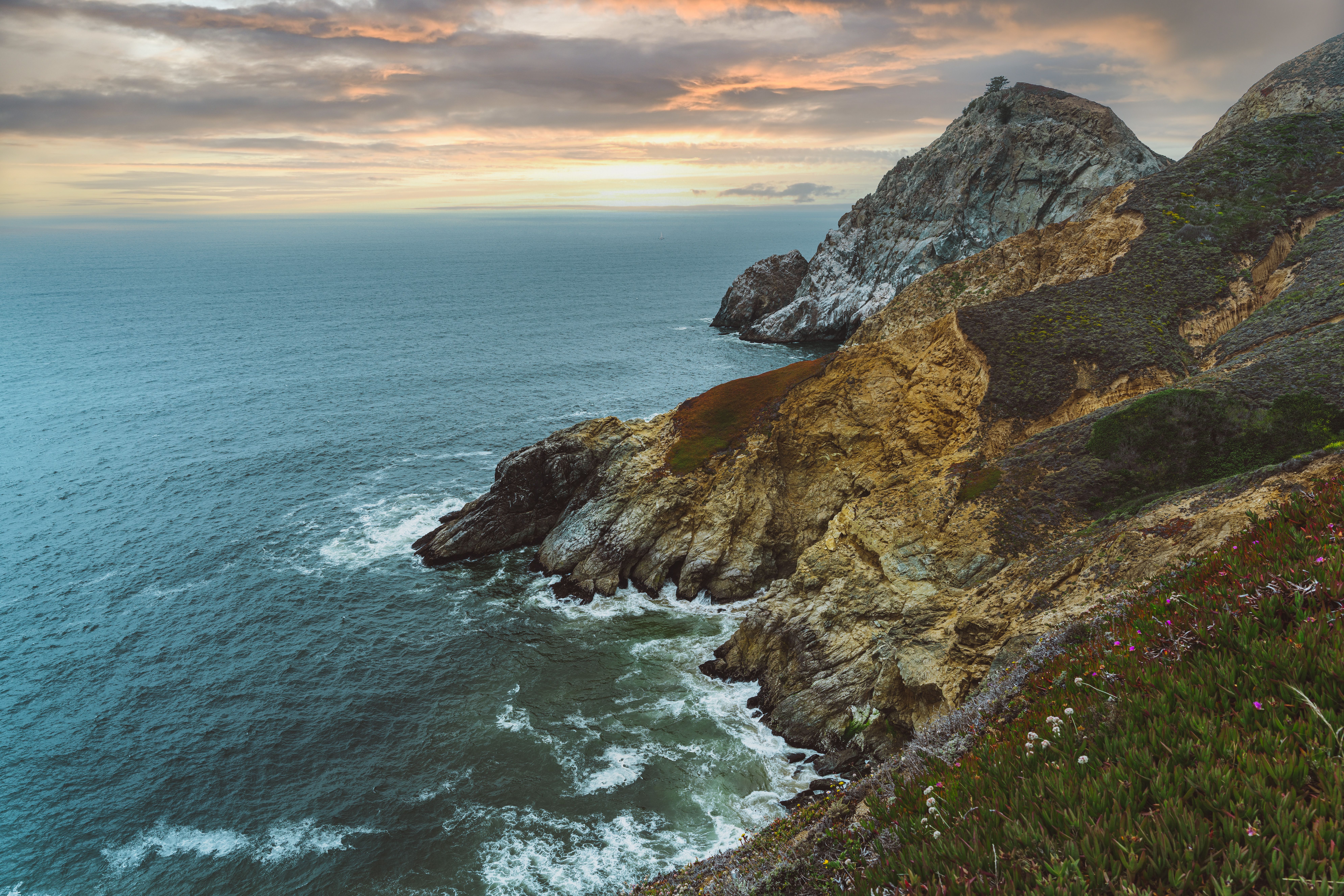 Scenic View of a Coastal Cliff · Free Stock Photo