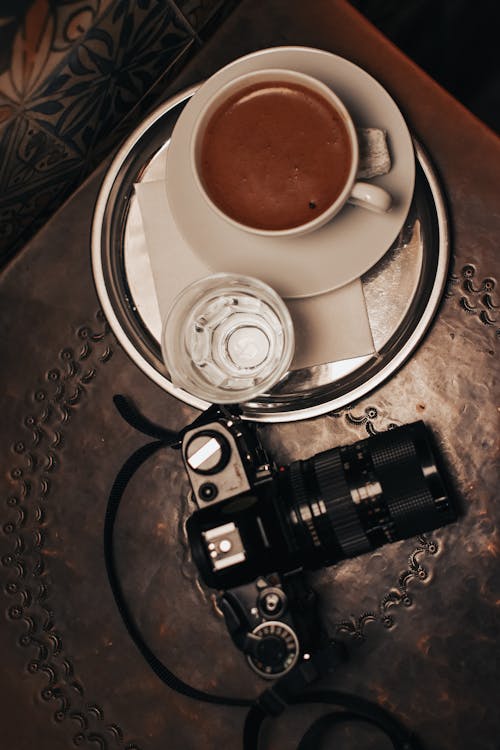 Kostenloses Stock Foto zu analog, kaffee trinken, keramik-tasse