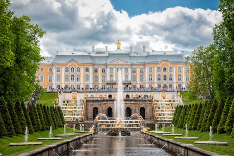 Peterhof Palace During Daytime 