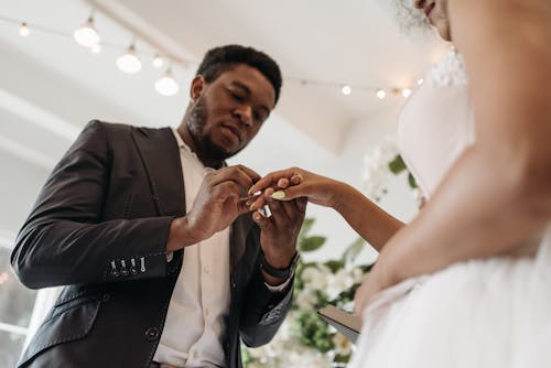 Gratis lagerfoto af ægteskab, afroamerikansk mand, bryllup Lagerfoto